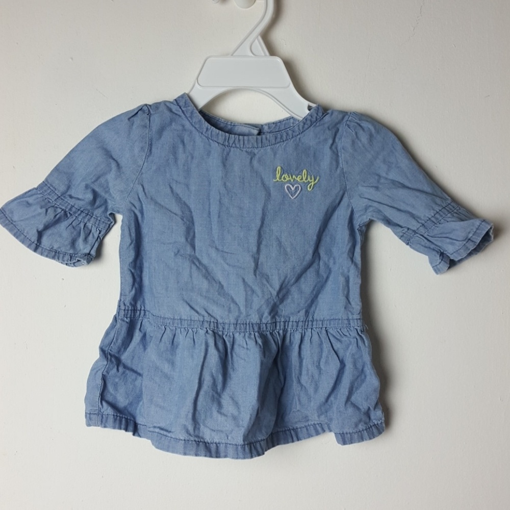 🎈SALE 🎈3 FOR $15 - Carter's 6 Months Jean Shirt